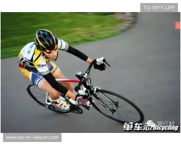 母亲的单车后座,当年就是这样送他去训练 母亲的单车后座,当年就是这样送他去训练